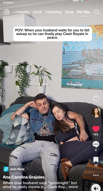 Ana and Pablo asleep on couch, husband secretly playing Clash Royale