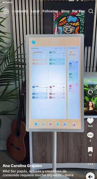 Cozyla FamilyTasks app on tablet